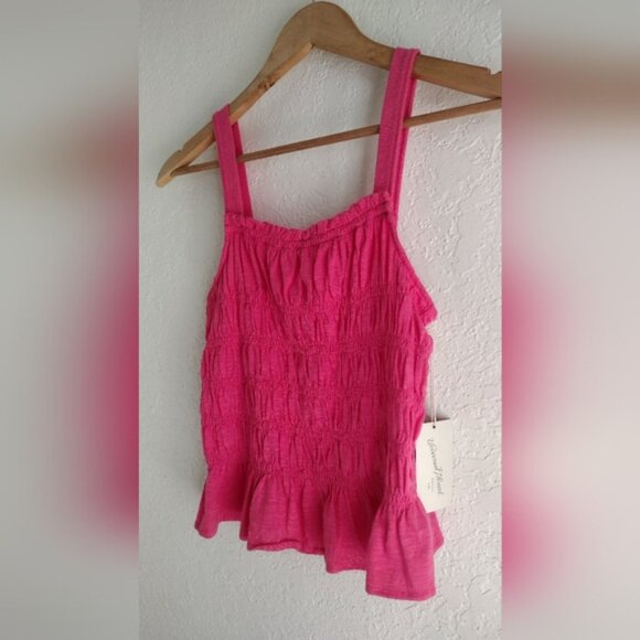Universal Thread Pink Ruffled Camisole - Picture 4 of 6